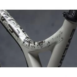 Dyedbro Accessoires Cadre Fluor Kit De Protection De Cadre, Noir -Accessoires cadre fourche Soldes dyedbro fluor frame protection kit black gloss 4